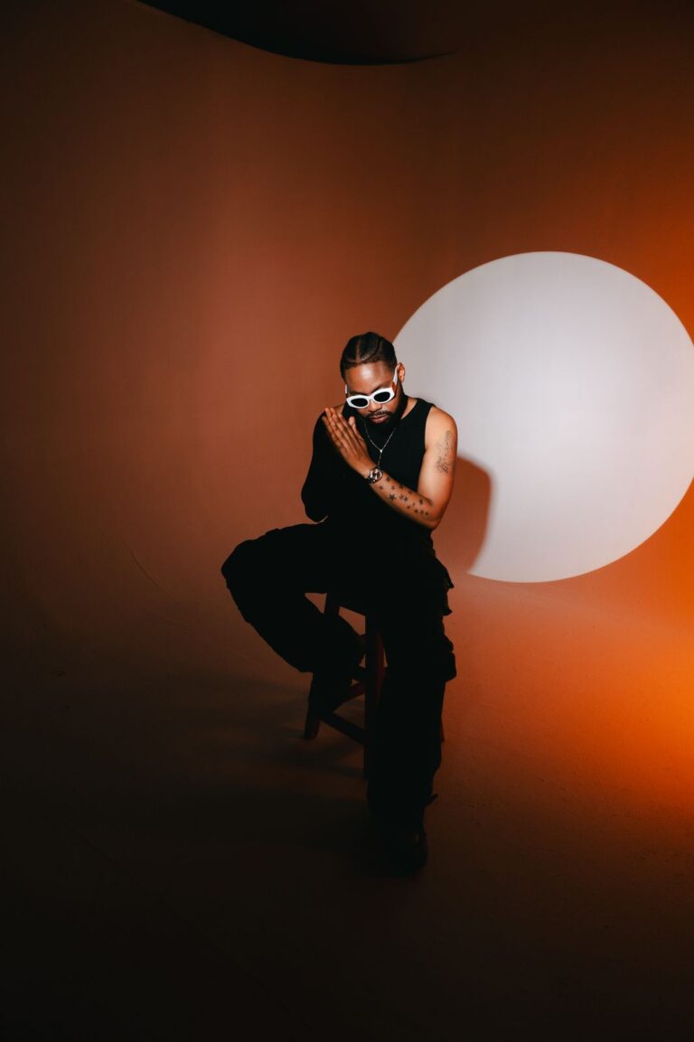 C3831D00-8BB4-436E-9AF8-FE6346572005