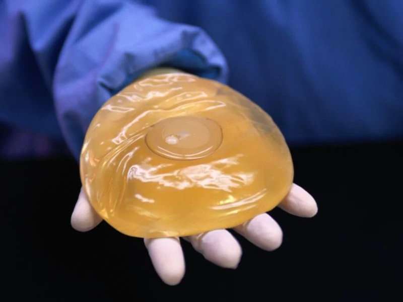 Silicone breast implant