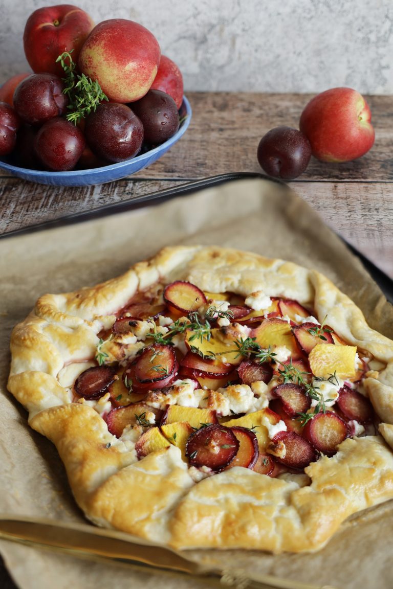 JD_Stone fruit galette